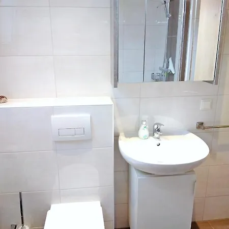 Helena Apartment